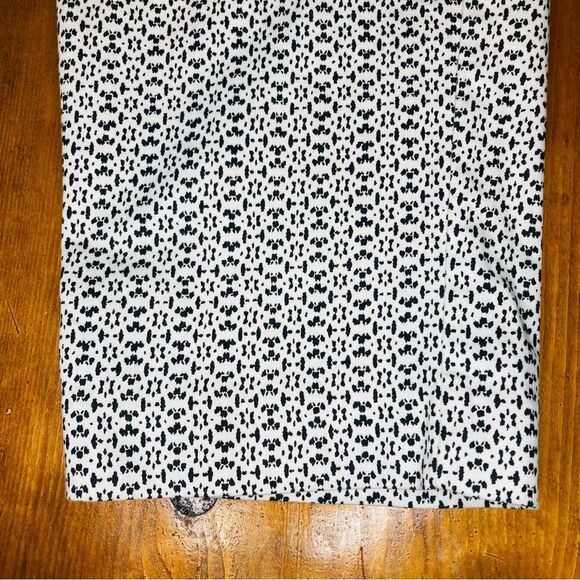 Jones New York Pants Black/White Patterned Pants size 14 - Picture 2 of 5